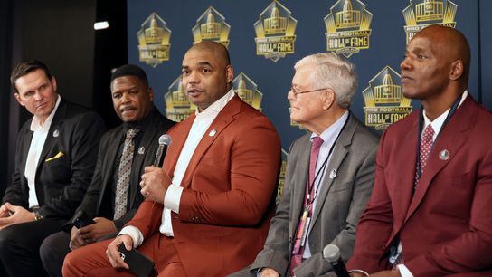 Former Patriots great Richard Seymour elected to Hall; Matthew Slater wins sportsmanship award taken at BSJ Headquarters (Patriots)